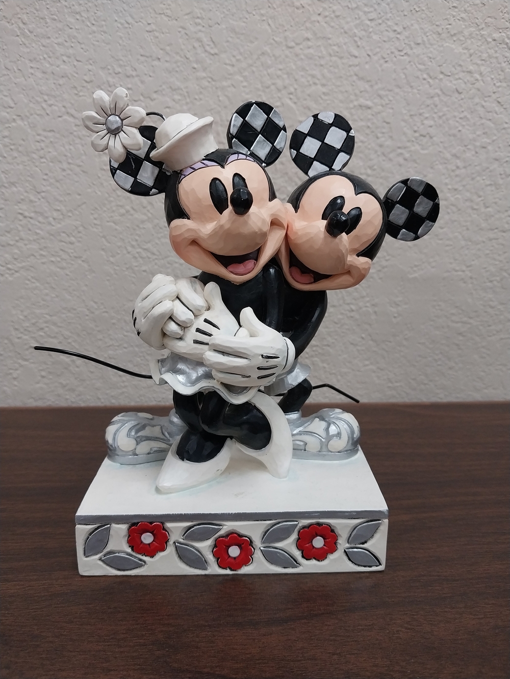 Jim Shore Disney Black & White 'Centennial Celebration' Mickey & Minnie Figurine